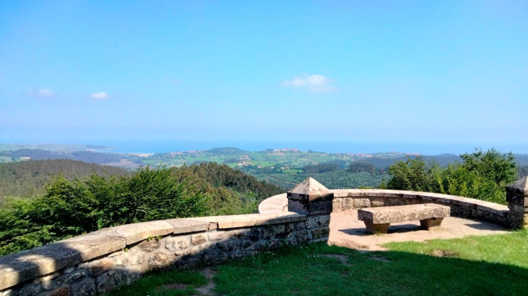 El Mirador De La Hayuela, A 7 Min De Comillas Luaran gambar