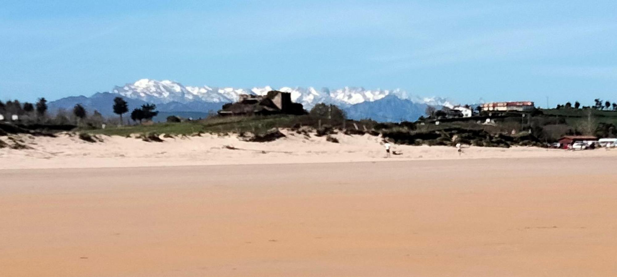 El Mirador De La Hayuela, A 7 Min De Comillas Luaran gambar